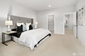 Primary Suite to Hallway