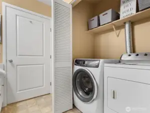 The washer and dryer are conveniently available in the bathroom closet.