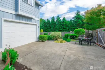 2 car garage