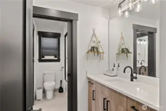 Full Bathroom Upstairs