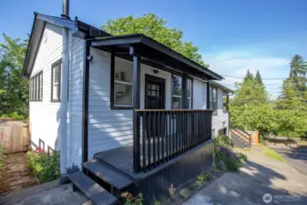 Covered Kitchen Porch
