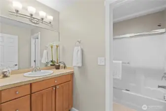 The full bathroom sits between all the upstairs bedrooms.