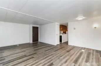 Hall way to kitchen