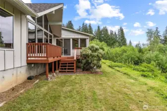 Lawn view - access home from 3 sides!