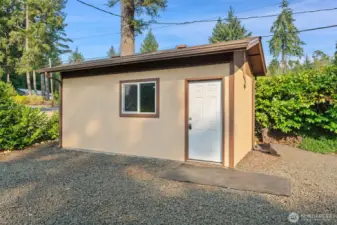 Shed