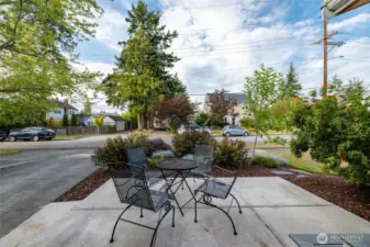 Front patio, overlooking East Section Street.