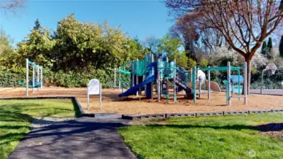 Park is less than a block away.