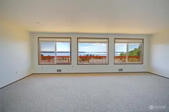 Captivating water views just as you step inside the home!