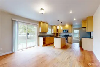 Breakfast area and Kitchen