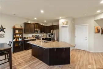 Spacious Kitchen!