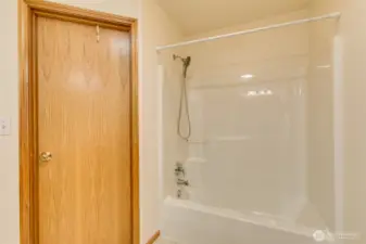 Low step into the tub.
