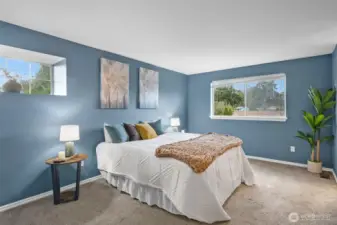 Primary en-suite bedroom.