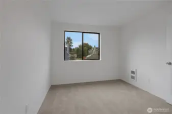 Guest bedroom