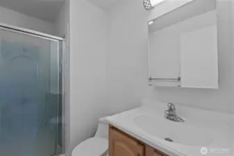 3/4 Primary Bath.  I always consider that generally, buyers get confused by this.  A 1/2 Bath is more like a Powder Room where there is only a toilet and a sink, a 3/4 has a shower, and a Full has a bathtub and shower or a combination of the 2.  If you are looking for 2 places where people can shower, you want at least two-3/4 baths OR 1-3/4 (1.75 is the same thing).