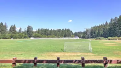 Klahanie also has a pea patch, baseball, soccer, lacrosse fields and a warm sense of community.