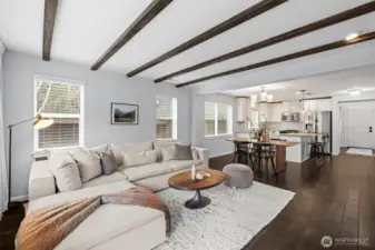 Open flowing floor plan, greatroom concept.