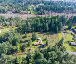 Be sure to also to click on the "air pano" in the listing! So cool to see the whole area and the Western Chehalis Trail.