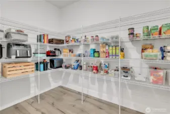 Amazing Walk In Pantry