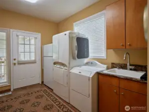 Laundry on Main