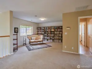 Library/Loft