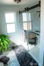 Natural light even in the bathroom