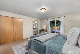 Wake up or wind down with effortless access to the deck & hot tub from your primary suite.