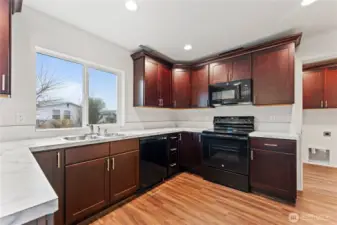 All images may vary. Photos are from previously built home. Photos may include upgrades/furnishings not included in base price.