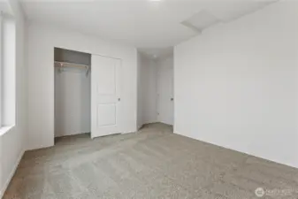 All images may vary. Photos are from previously built home. Photos may include upgrades/furnishings not included in base price.