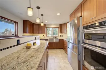 Buffet style counter adjacent to the wall oven