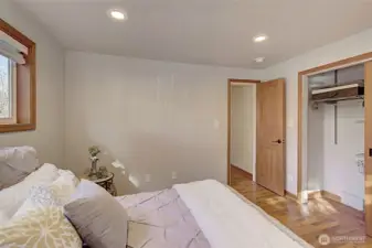 Closet offers organizer with custom baskets