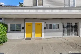 Unit 3101B (1BR + bonus room) and Unit 3103 (studio)
