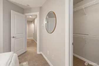 Primary Bed/Closet