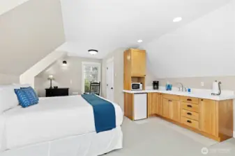 Need a little time to recharge? Slip away to the carriage house above the garage, complete with a three-quarter bath and a king-size bed - the perfect retreat before heading back to the fun!