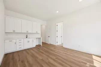 *This photo is of another home. Features and finishes may vary.