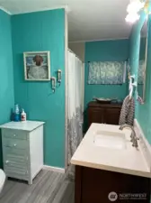 a lovely, decorated bull bath.