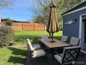 Another view into the backyard.