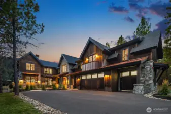 House is designed by famous Northwest Architectural firm Stillwell Hanson Architects.  House sleeps 16 people in beds!!  Over 5200 SQ FT of luxury finishes with truly unique one of a kind elements throughout  the home. Built with the highest quality materials and craftspeople.