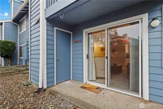 your own private patio perfect for pet owners