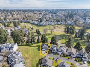 Immaculately maintained and picturesque neighborhood!