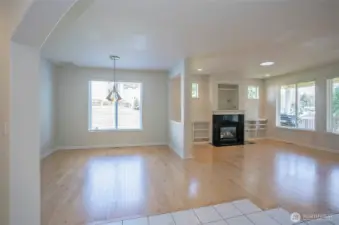 Spacious and light-filled living and dining areas, perfect for effortless entertaining and everyday comfort.