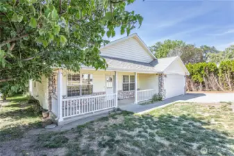 Front Yard area