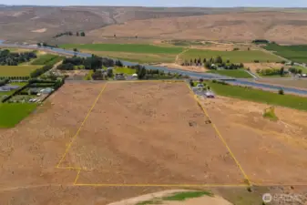 Incredible 23-Acre Land Opportunity