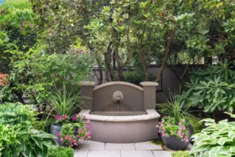 Gorgeous Entrance!