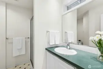 primary en suite