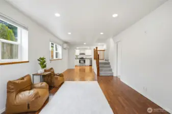 Living room and view of dinning and kitchen