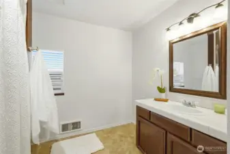 Main bathroom