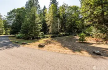 NE of Residence at Henry Boyd Rd & Schultz