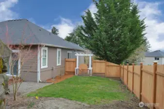 Fully Fenced Side Yard