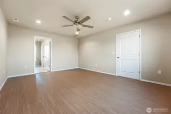 All images used are for illustrative purposes. In some cases it may not be possible to show photographs of the exact property, and we will utilize previous show home photography or photograph of another similar property. Images are for guidance only and may not necessarily represent a true and accurate depiction of the condition of property.