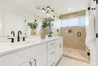Bathroom off bedroom